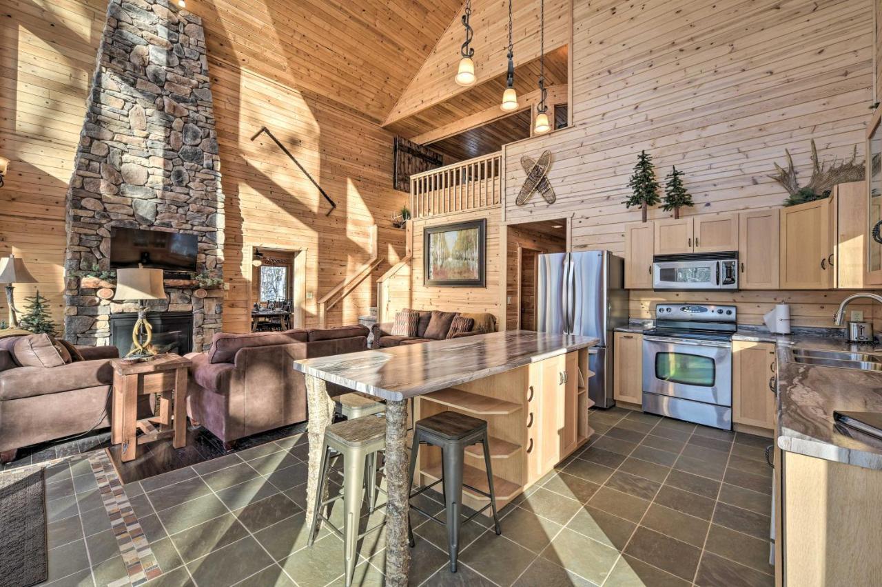 Scenic Hayward Lake View Retreat With Fire Pit Екстериор снимка