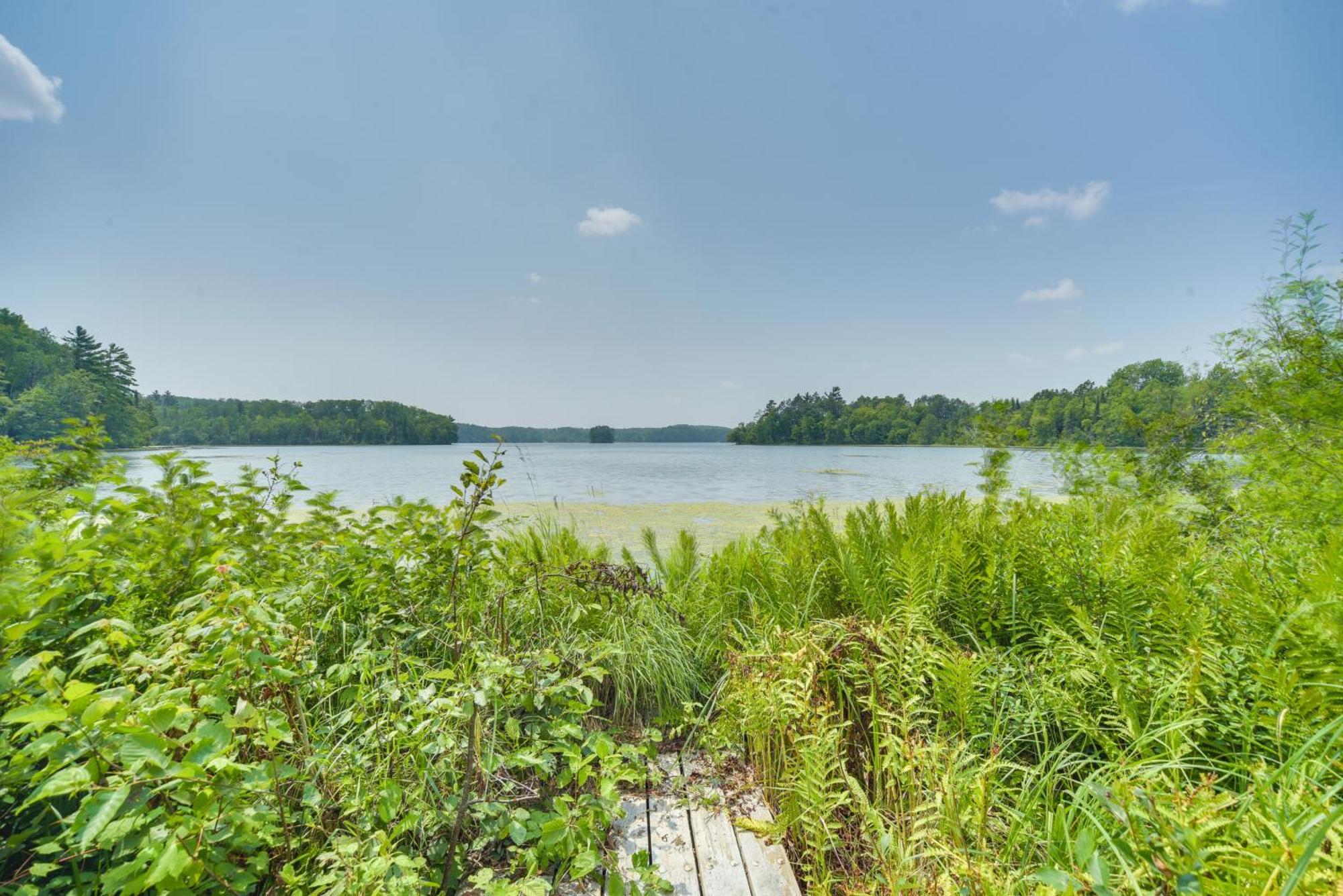 Scenic Hayward Lake View Retreat With Fire Pit Екстериор снимка