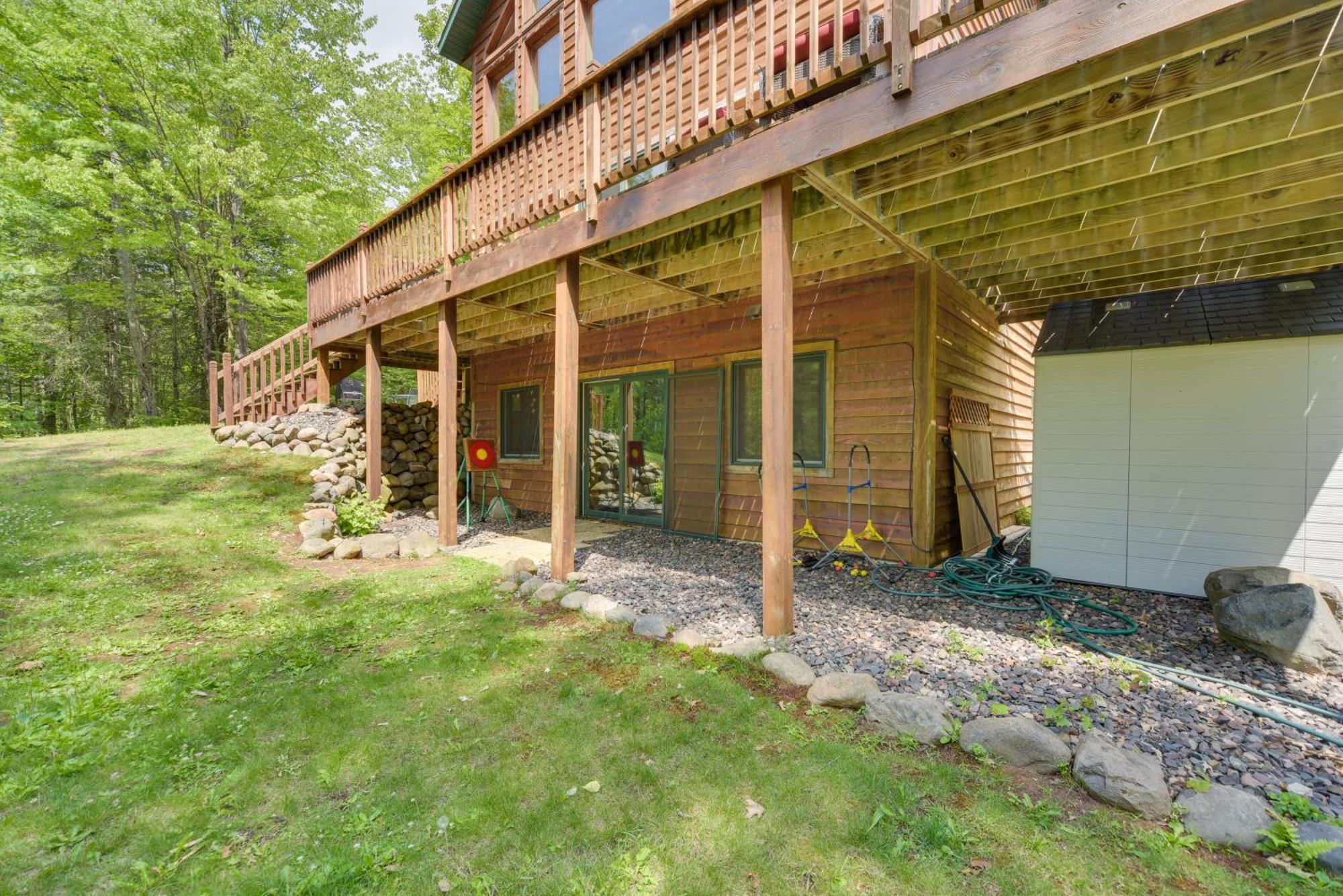 Scenic Hayward Lake View Retreat With Fire Pit Екстериор снимка